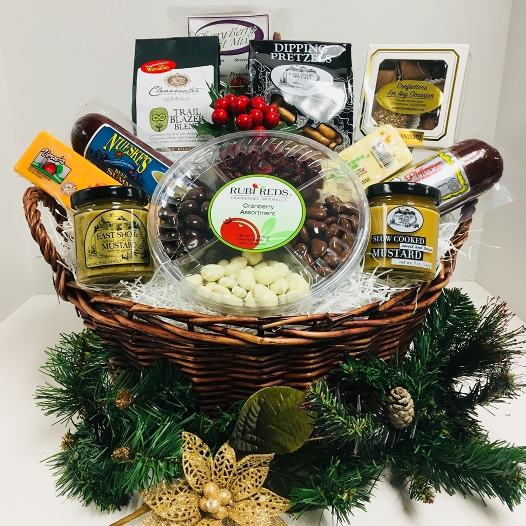 Wisconsin Gifts For Sharing Christmas Basket - Northern Harvest